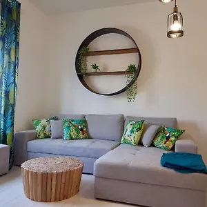Appartement Grand Sur Les Bvd à 2 Pas De La Gare, Valence (Drome)