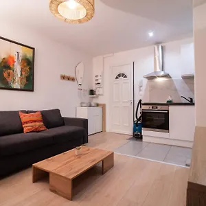 Appartement Spacieux Et Douillet T2 Au Centre, Valence (Drome)